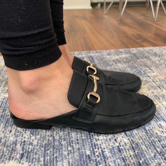 Steve Madden Kandi Black Leather Slip On - Picture 5 of 6